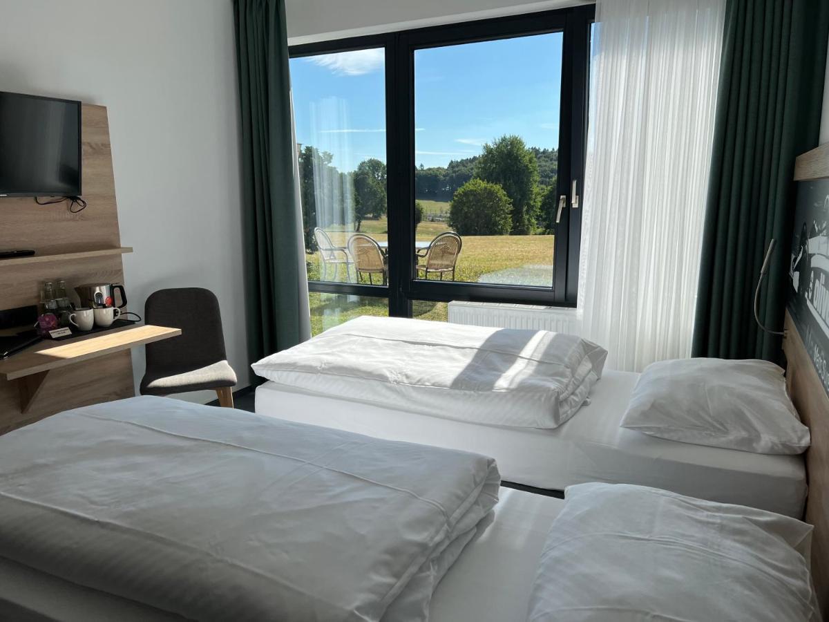Hotel Am Tiergarten نوربرغ المظهر الخارجي الصورة